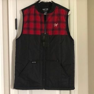 Flag nor Fail vest